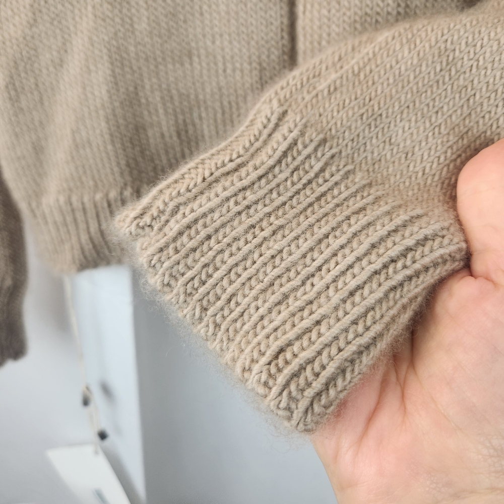 The Row Essea Cashmere Sweater size S BNWT - Picture 15 of 16